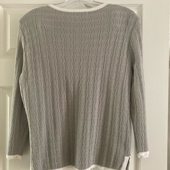 Cardigan sweater - Picture 3 of 6